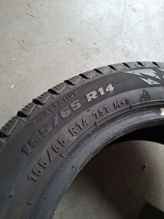 2 Anvelope de iarnă 155 65 r14 Formula