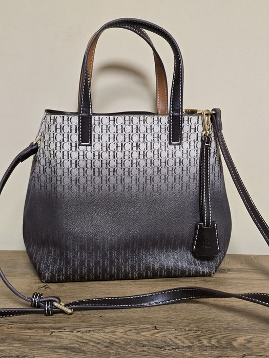 Carolina Herrera CH дамска страхотна чанта