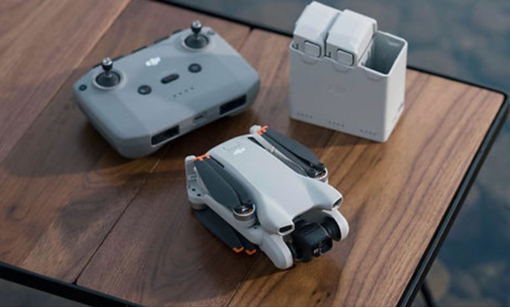 Дрон DJI MINI 3.
