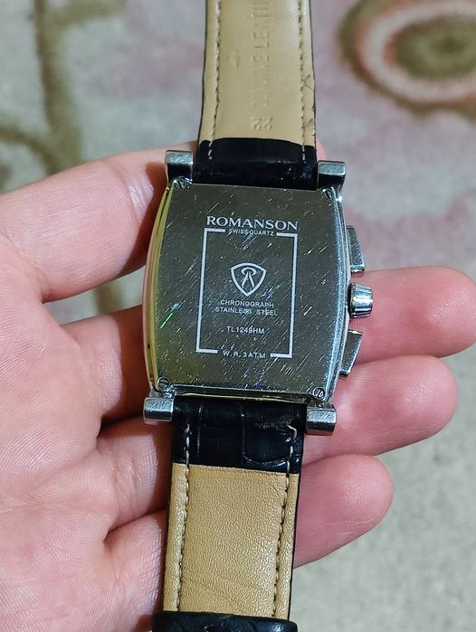 Продам часы Romanson мужской