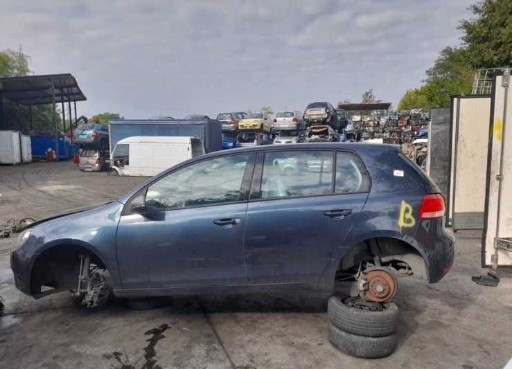 VW Golf 6 1.6TDI 2010г. НА ЧАСТИ!
