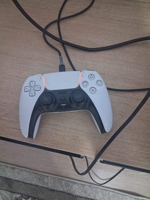 Прадоется ps5 хорошего состояние