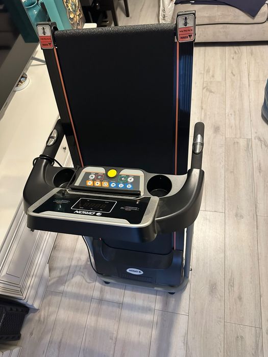 Bandă de alergare Orion Core Y3 – Pliabilă, Bluetooth, NOUĂ