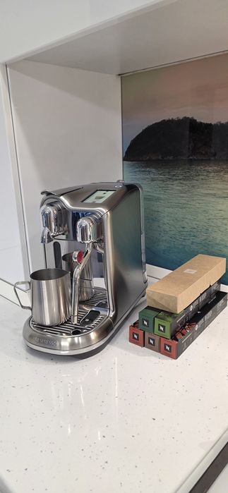 Espressor Nespresso Creatista Pro – in garantie + 50 capsule bonus