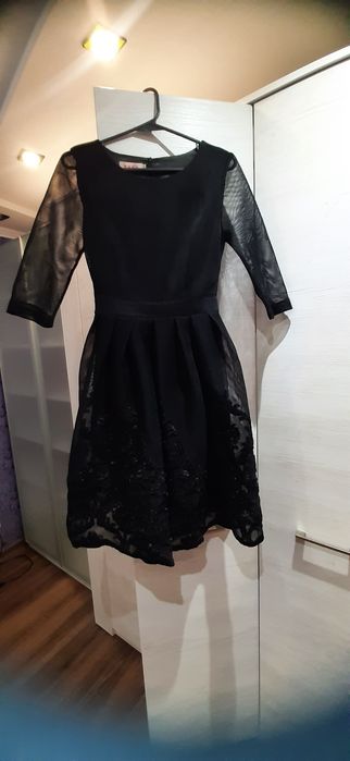 Продам платье на девочку