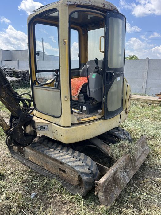 Miniexcavator Komatsu pc20