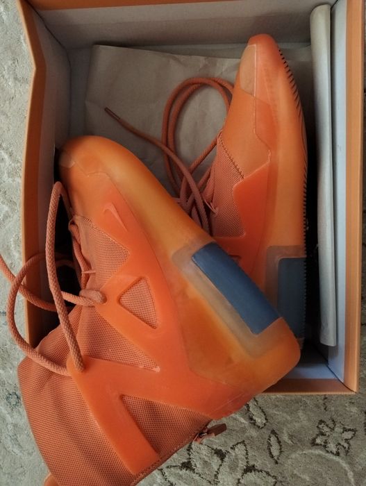 Баскетбольные кроссовки найк