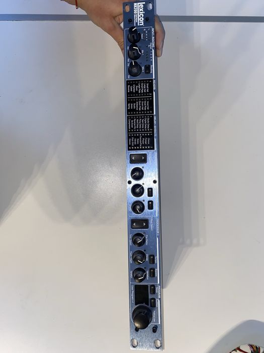 Вокален процесор тип рак