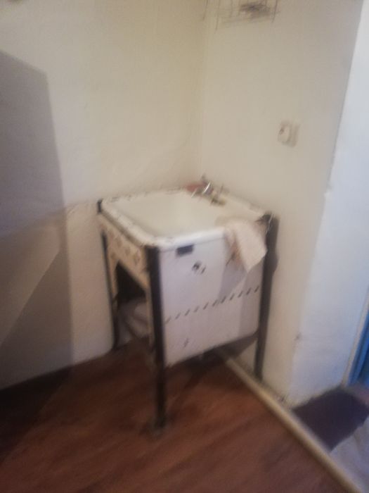 Требуется квартирантка во времянку