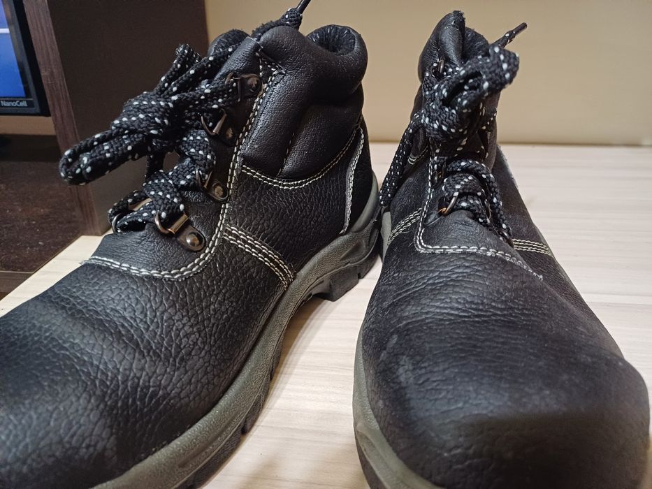 Работни обувки Астра