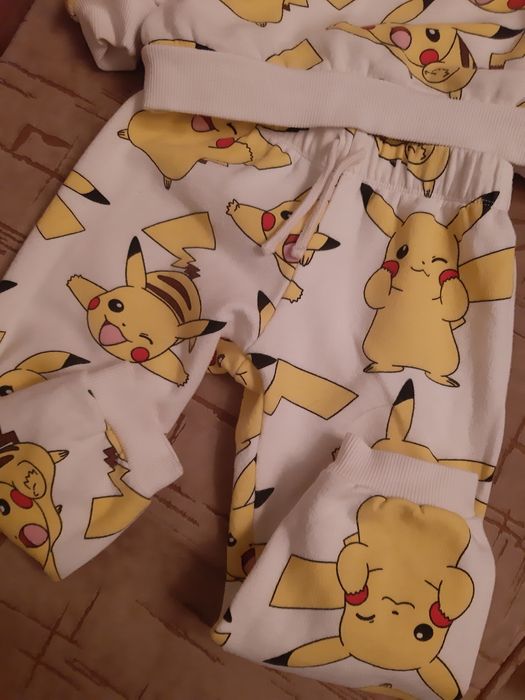 Pokemon compleu zara 5-6 ani marime 116
