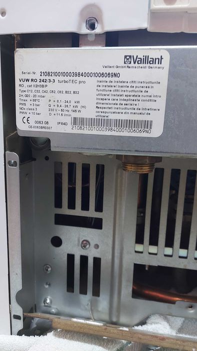 centrala vaillant 24kw turbo tec pro
