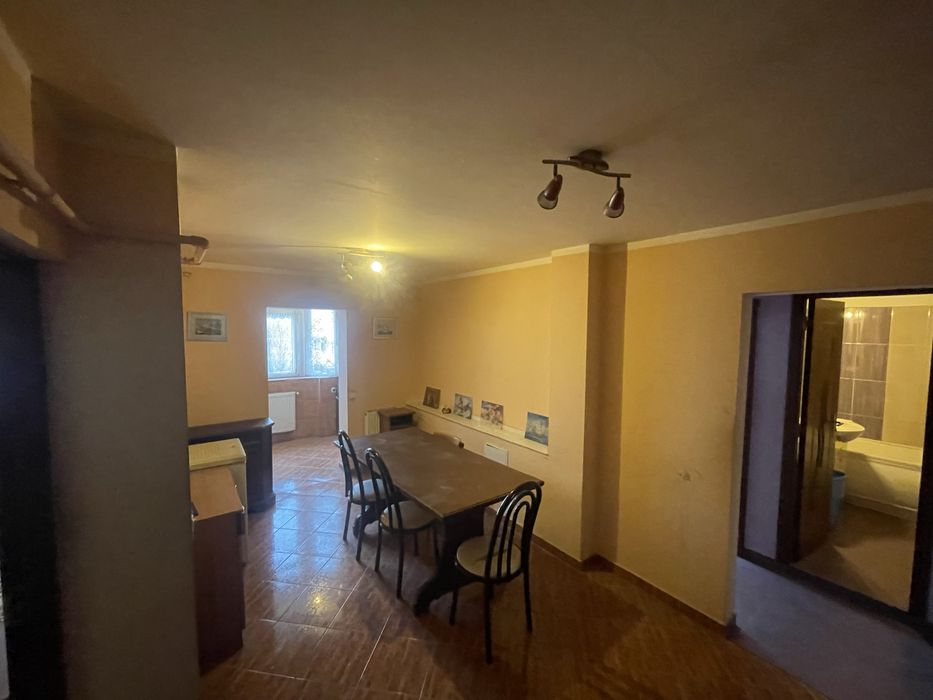 Vand apartament