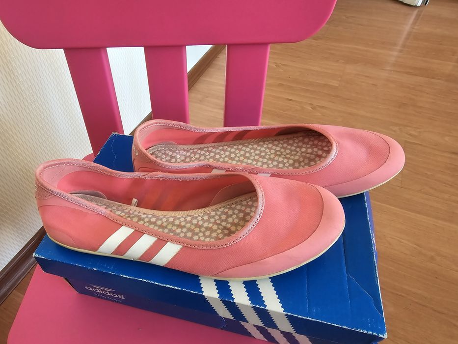 Обувки за лятото Adidas