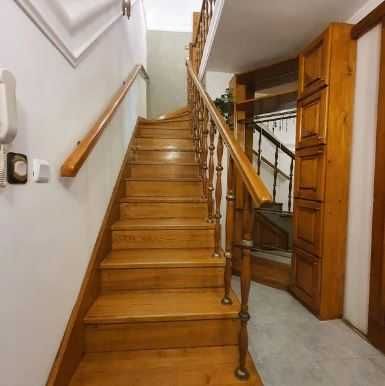 Дава се под наем Мезонет в Бургас, Център - 100 кв.м за 178.5 € - Снимка #3