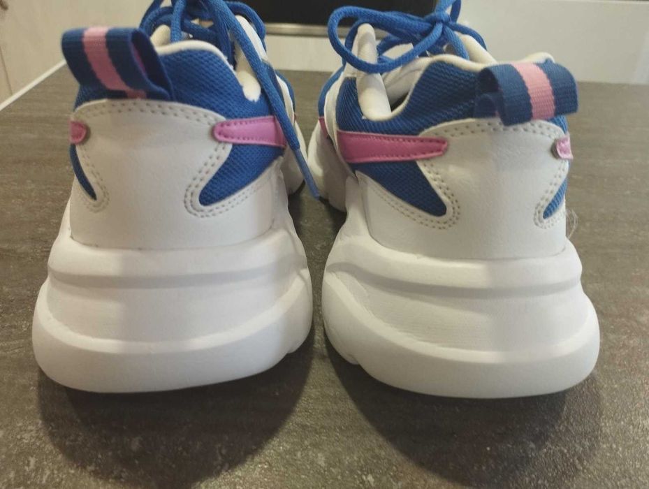 Дамски маратонки Reebok