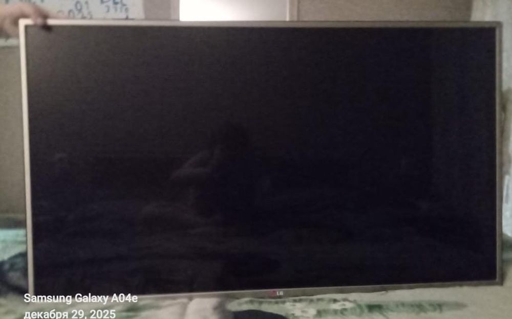 Продам телевизор