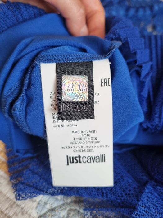 Оригинална рокля Just Cavalli №40 – кралско синя, холограмен стикер
