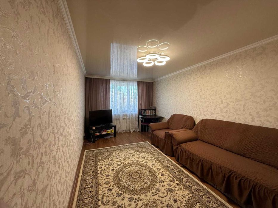 Продам 2 ком квартиру Хименко