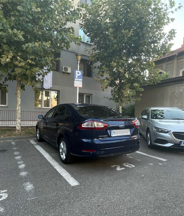 Ford mondeo Mk4.