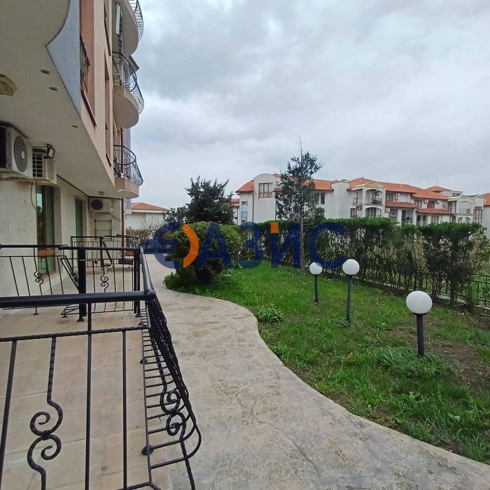 Продава се Двустаен апартамент в Свети Влас - 67 кв.м за 666 €/кв.м - Снимка #4