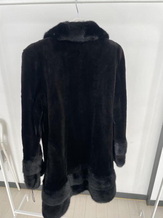 Продам норковую шубу