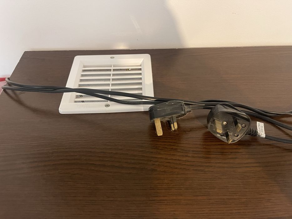 Acvariu pesti 180 L cu toate accesoriile