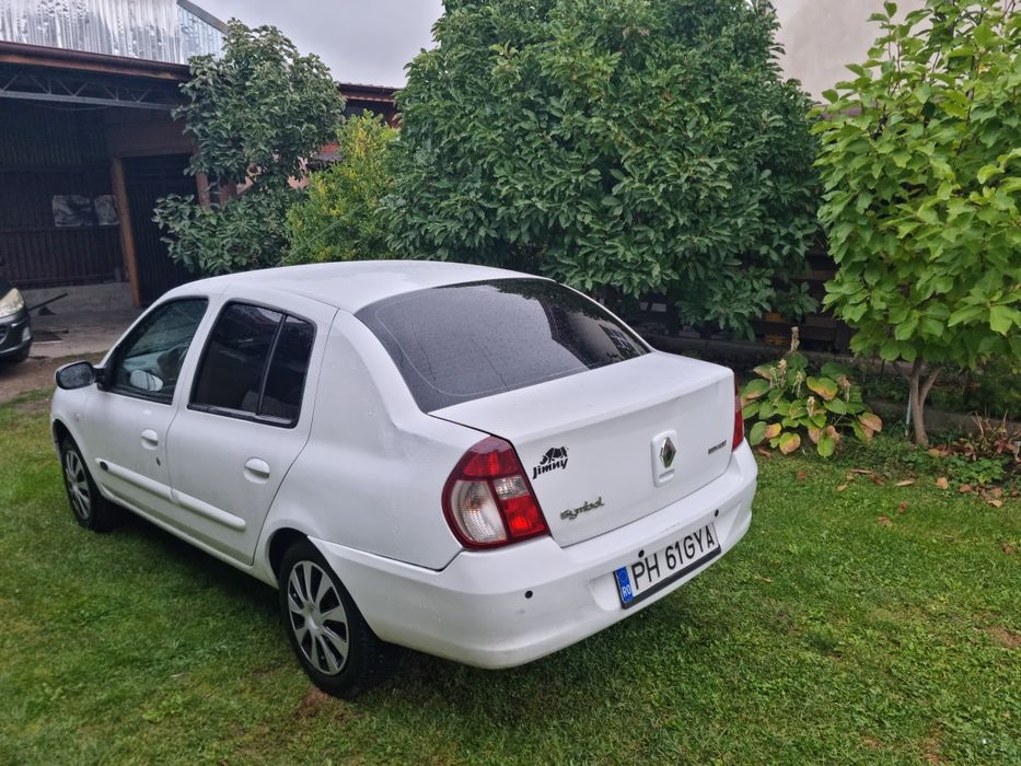 Vând Renault Clio Symbol,fabricație 2006, diesel 1.5,aer condiționat.