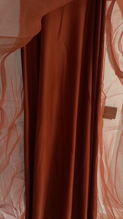 Продам платье вечерное для выпускного