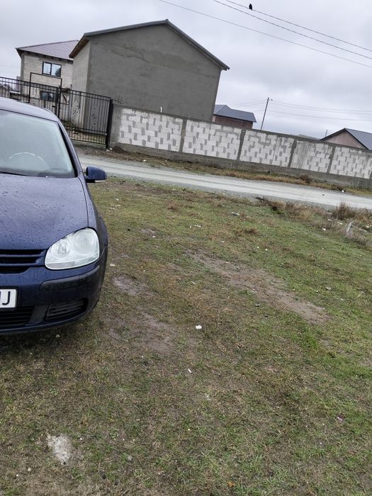 Vând, sau schimb golf 5