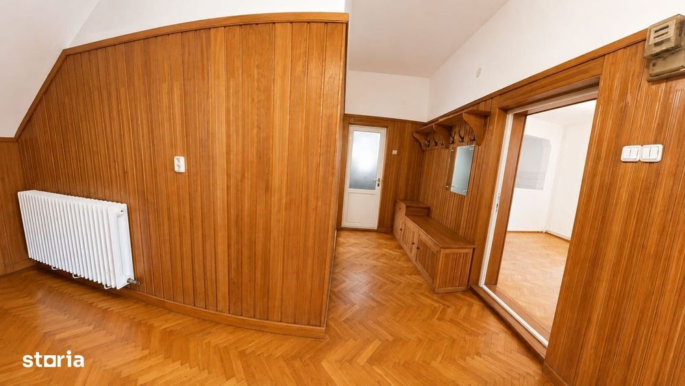 Casă cu 3 dormitoare și teren de 539 mp, Satu Mare str St, O Iosif
