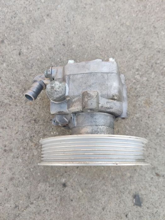 Pompa servodirectie Seat Exeo A4 A5 Q5 motor 1.8 TSI 2.0TFSI CDN 3R0145153C