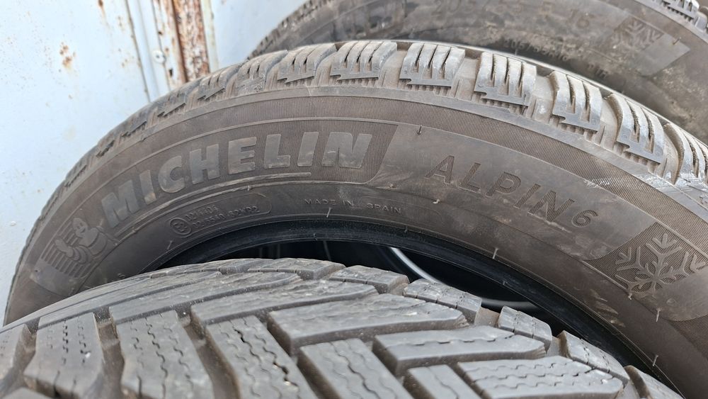 Зимни гуми 205 55 16 Michelin