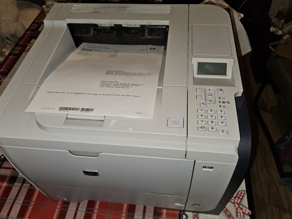 Професионален лазерен принтер HP Lazer Jet 4515n