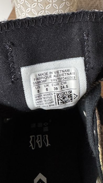 Нови дамски кецове Converse номер 39