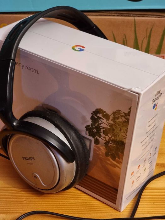 Casti Philips cu cablu de 6m