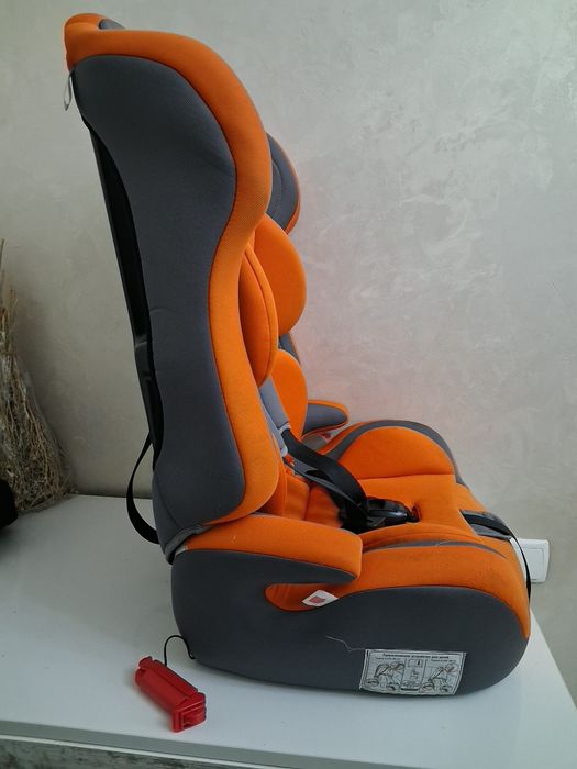 Продам детское автокресло