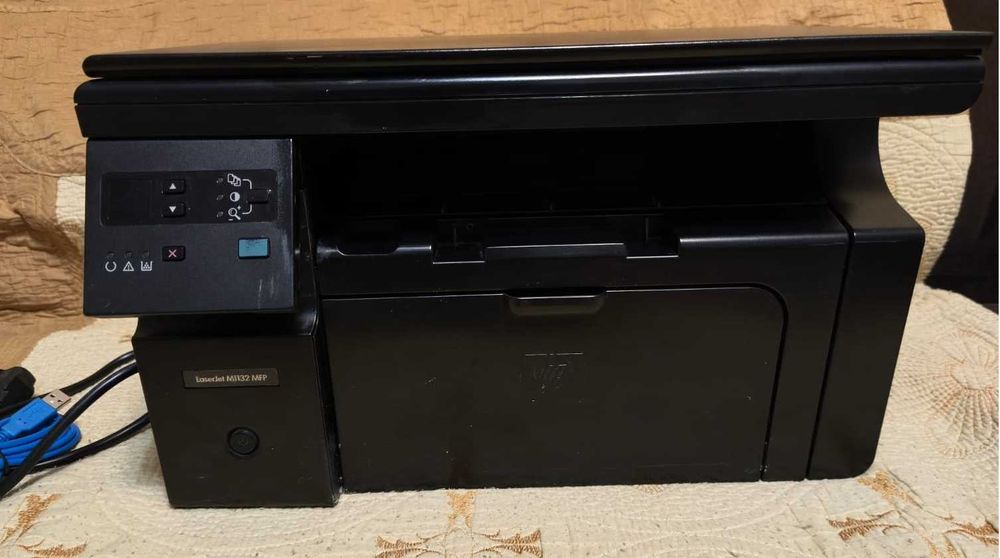 МФУ LaserJet M1132 MFP