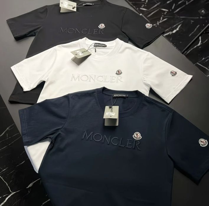 Moncler футболки