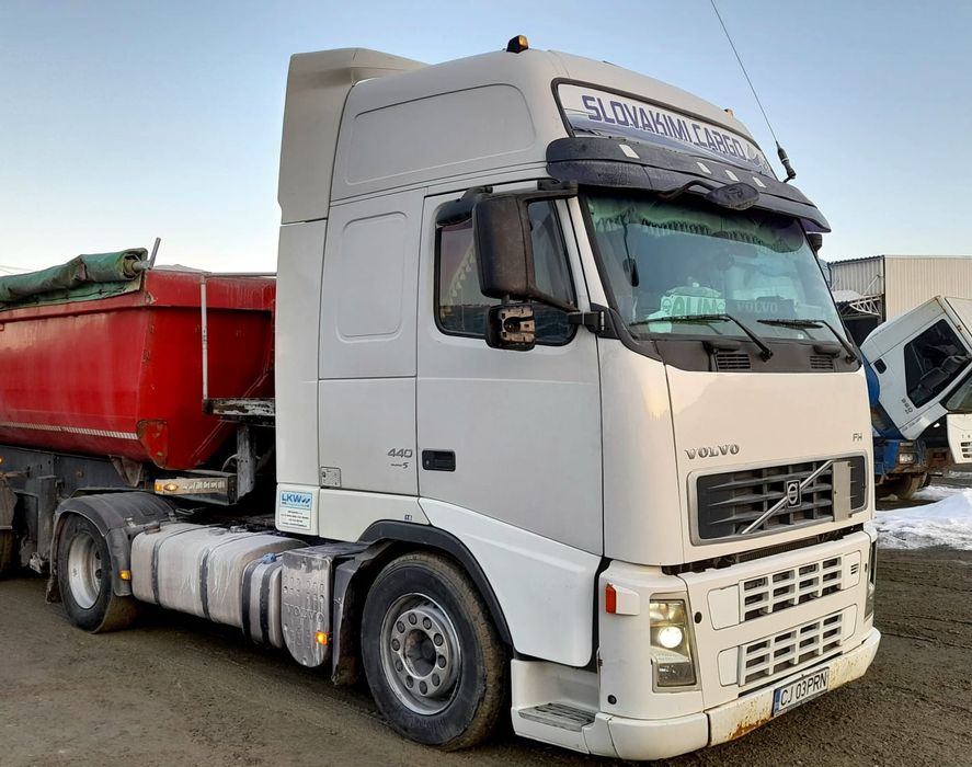 Ansamblu Basculabila și Prelata