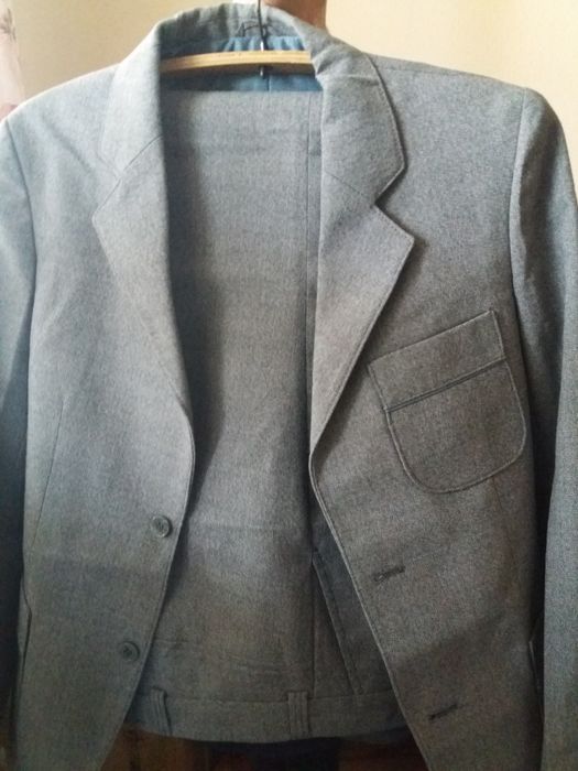 Продам костюм брюки