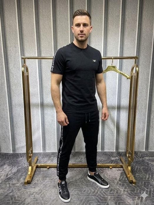 Treninguri bărbați! Toate mărimile disponibile!