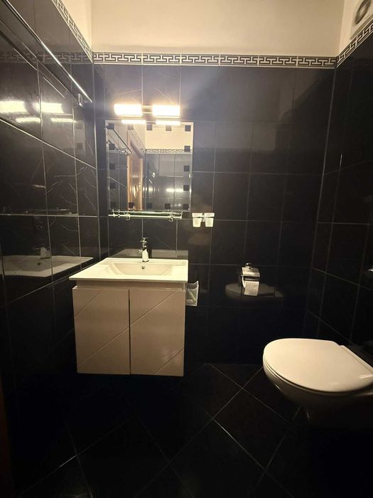 Дава се под наем Тристаен апартамент в София, Витоша - 114 кв.м за 930 € - Снимка #7