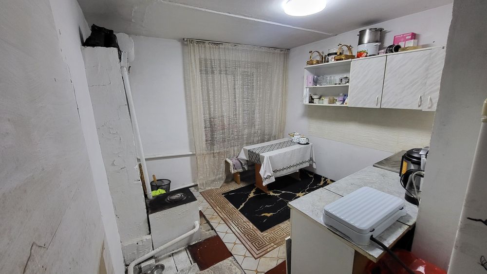 Продам 2-комн. квартиру срочно