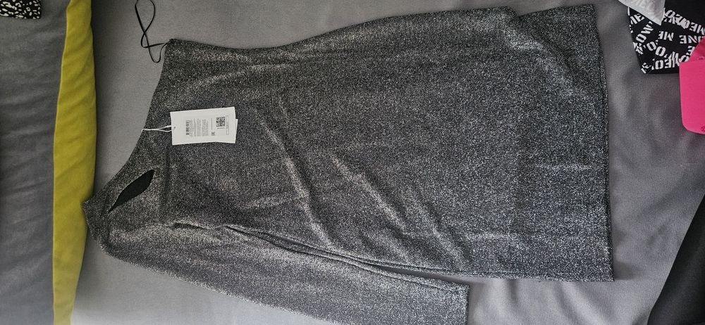 Продам платья 42 размера