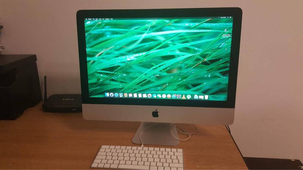 iMac 21.5" (late 2015) 1TB memorie + tastatura