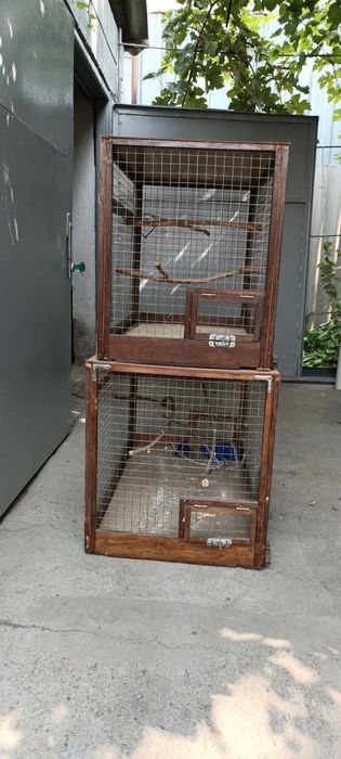 Продам клетки для канареек