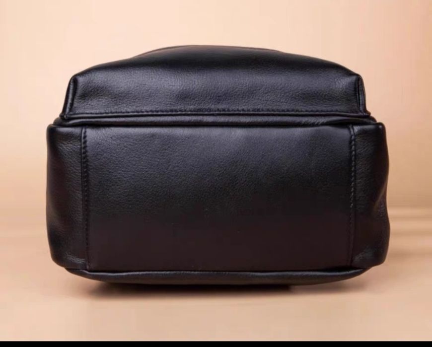 Кожаный женский РЮКЗАК.