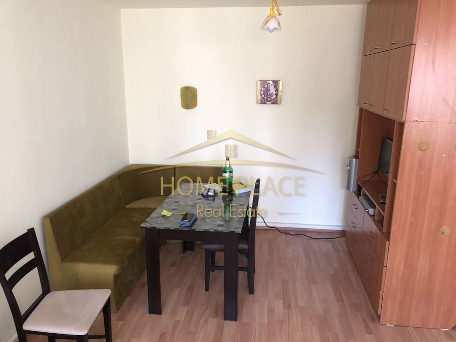 Дава се под наем Двустаен апартамент в Варна, Лятно кино Тракия - 50 кв.м за 408 € - Снимка #1