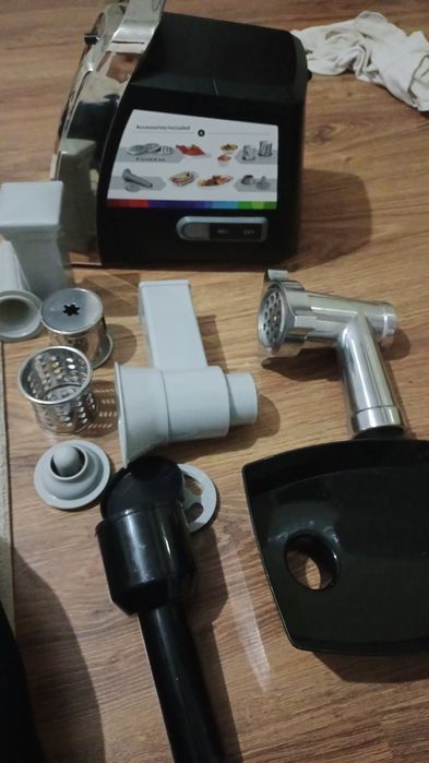 Срочна дёшево миксер и мясорубка